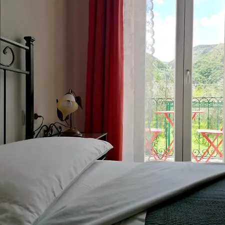 Agriturismo Conca Sandra - Farm Stay On Lake Como Perledo Esterno foto